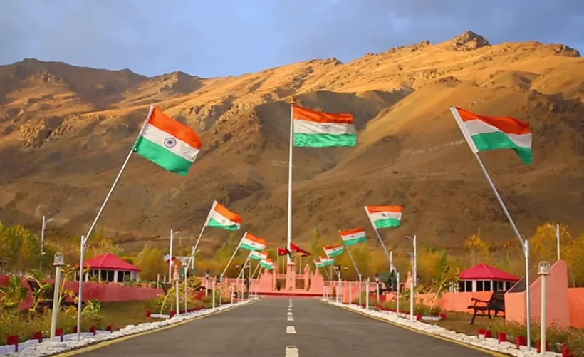 8N/9D Leh Ladakh Tour With Kashmir